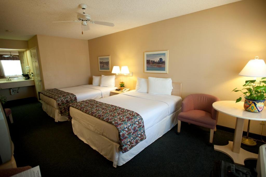 Calipatria Inn & Suites חדר תמונה